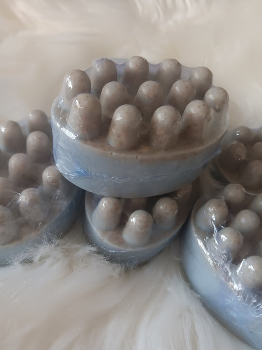 BLUEBERRIES 🫐 & OATS MASSAGE THERAPY THEMED SOAP BAR, ECZEMA TREATMENT, YONI, MOISTURIZER