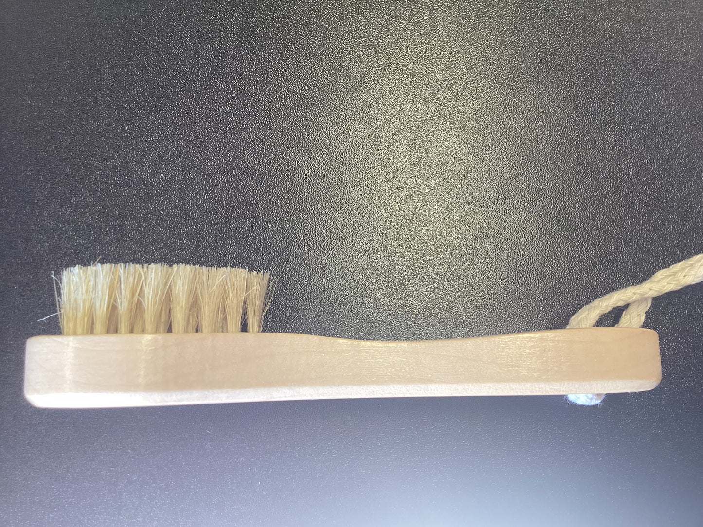 Face Exfoliator / Facial brush.