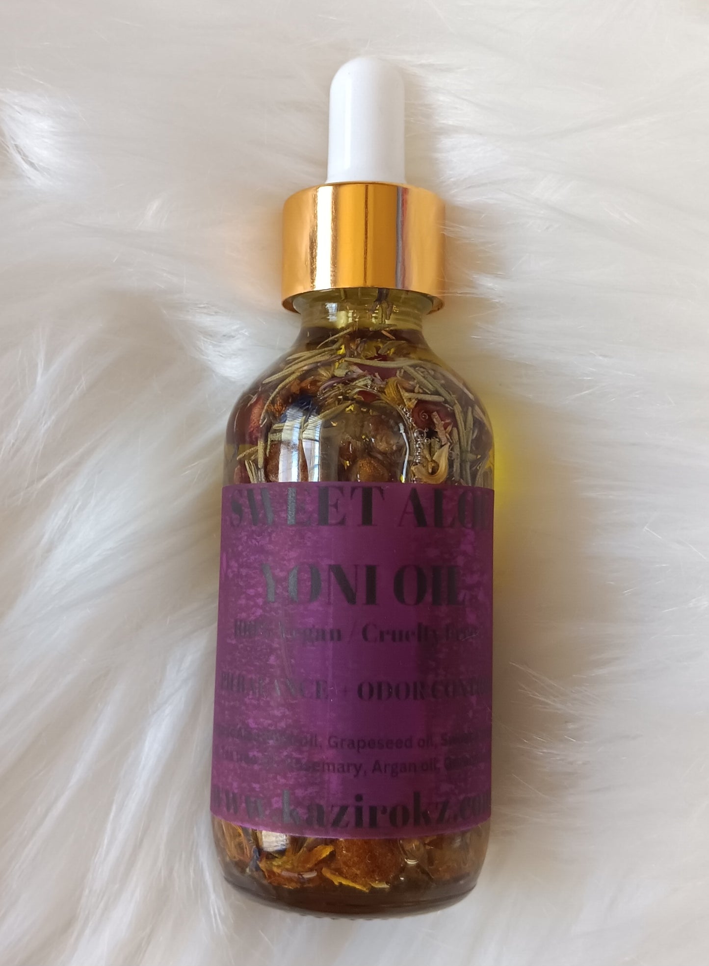 SWEET ALOE YONI OIL 100% Vegan/ Cruelty Free. 4oz Body Oil