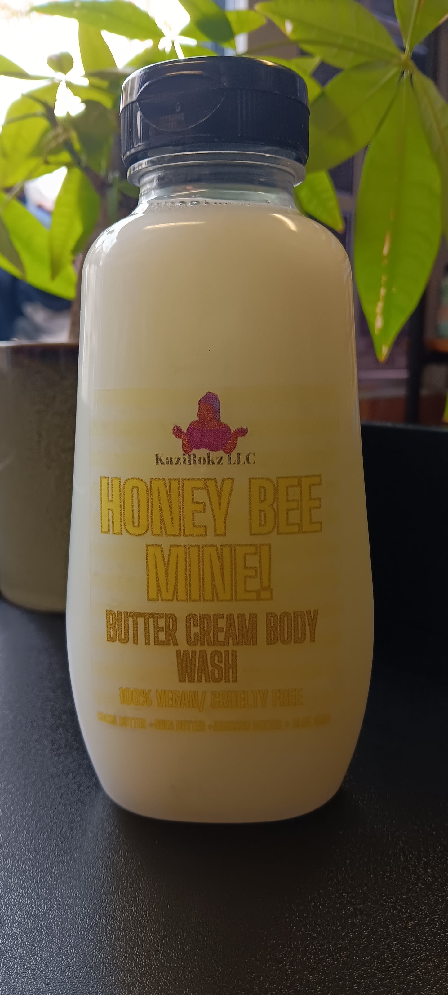 Honey Bee Mine! Butter Cream Body Wash. Advance body wash, 100% Vegan/ Cruelty Free. 8oz