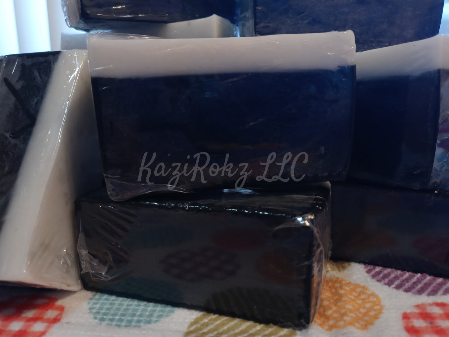 Lava (100% Vegan / Cruelty Free) Activated Charcoal Soap Bar