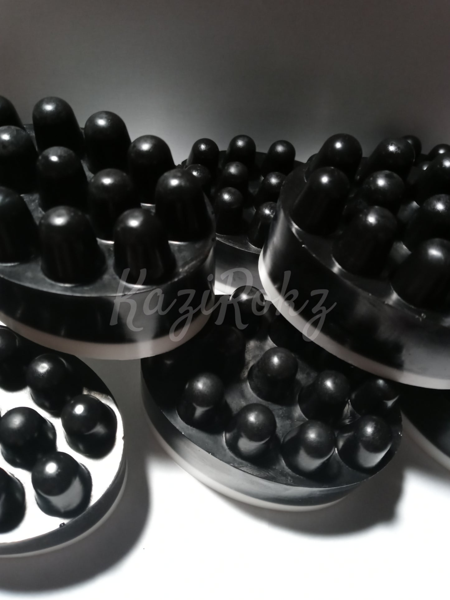 Activated Charcoal massage Soap bar (100% Vegan / Cruelty Free)