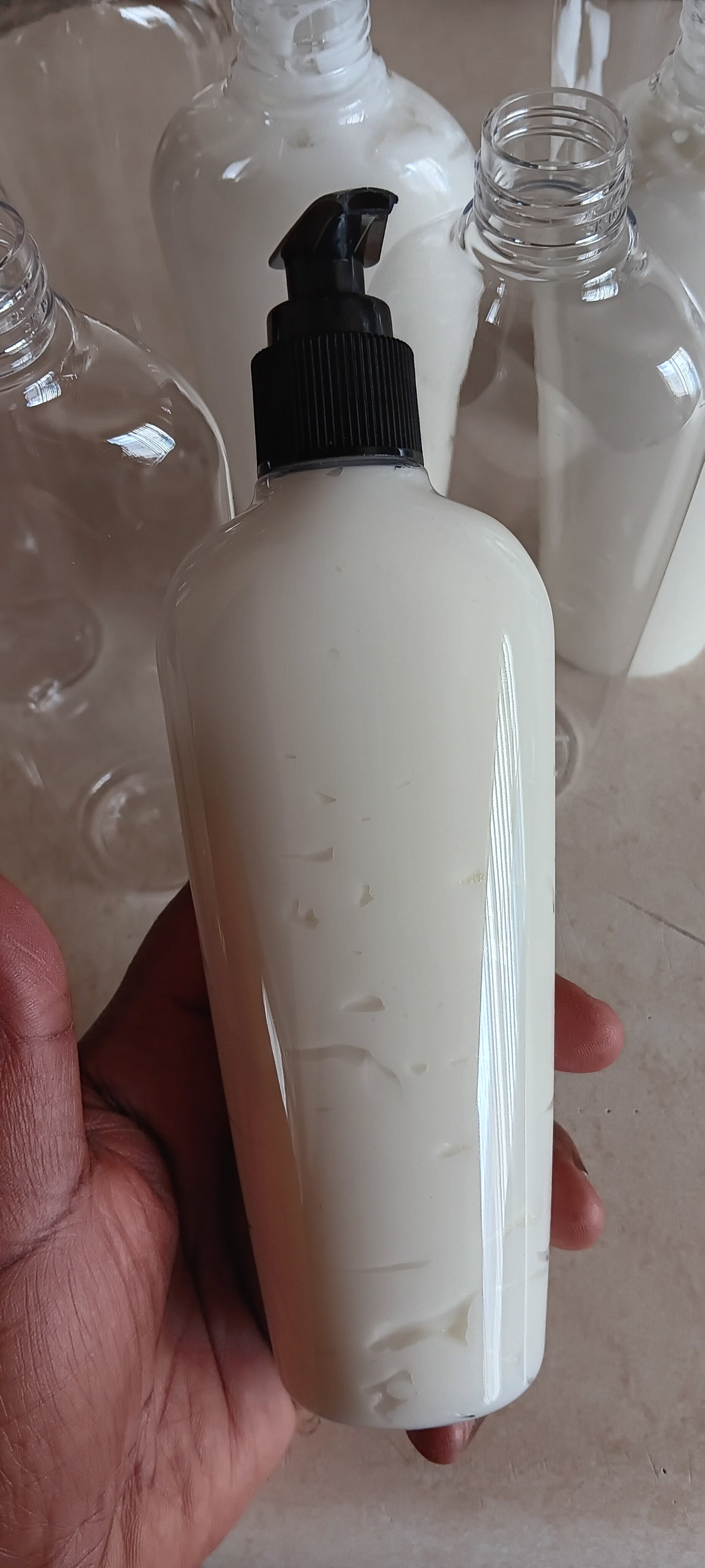CALM DOWN Butter Cream Body Lotion! Vanilla Lavender Oatmeal soothing Eczema and Extreme dry skin moisturizer. 100% Vegan/ Cruelty Free, 8oz Pump Bottle.
