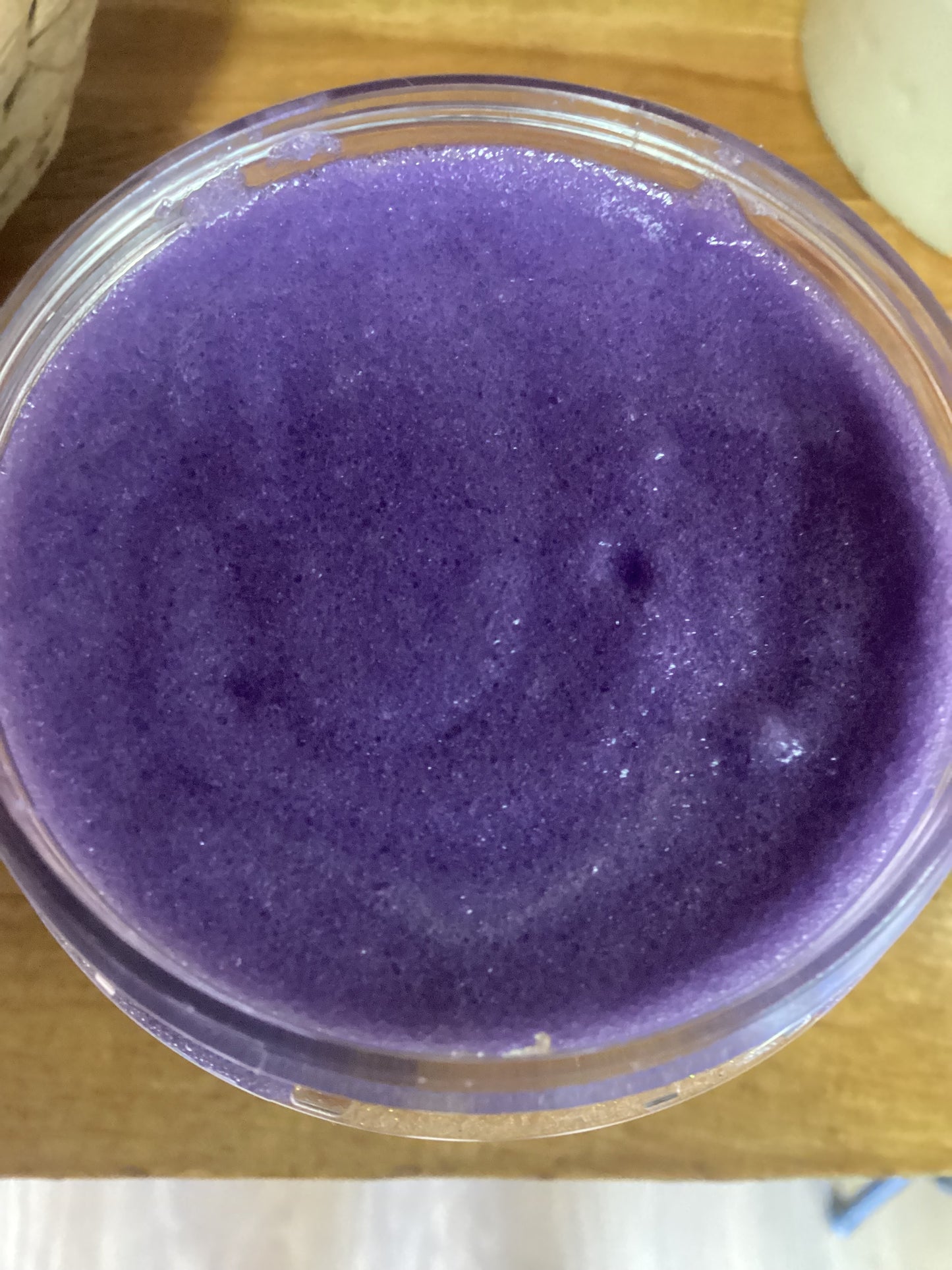 Kiss It Better Butter cream body polisher & Exfoliator. Foaming Body Scrub