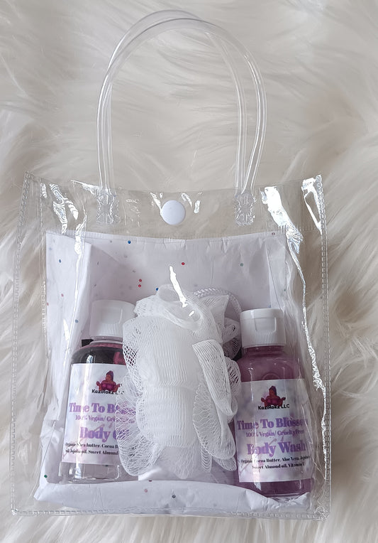 Ready To Blossom 🌸 Trival size kit! Gift set, Sample size, Christmas gift, Birthday gift. 100% Vegan/ Cruelty Free