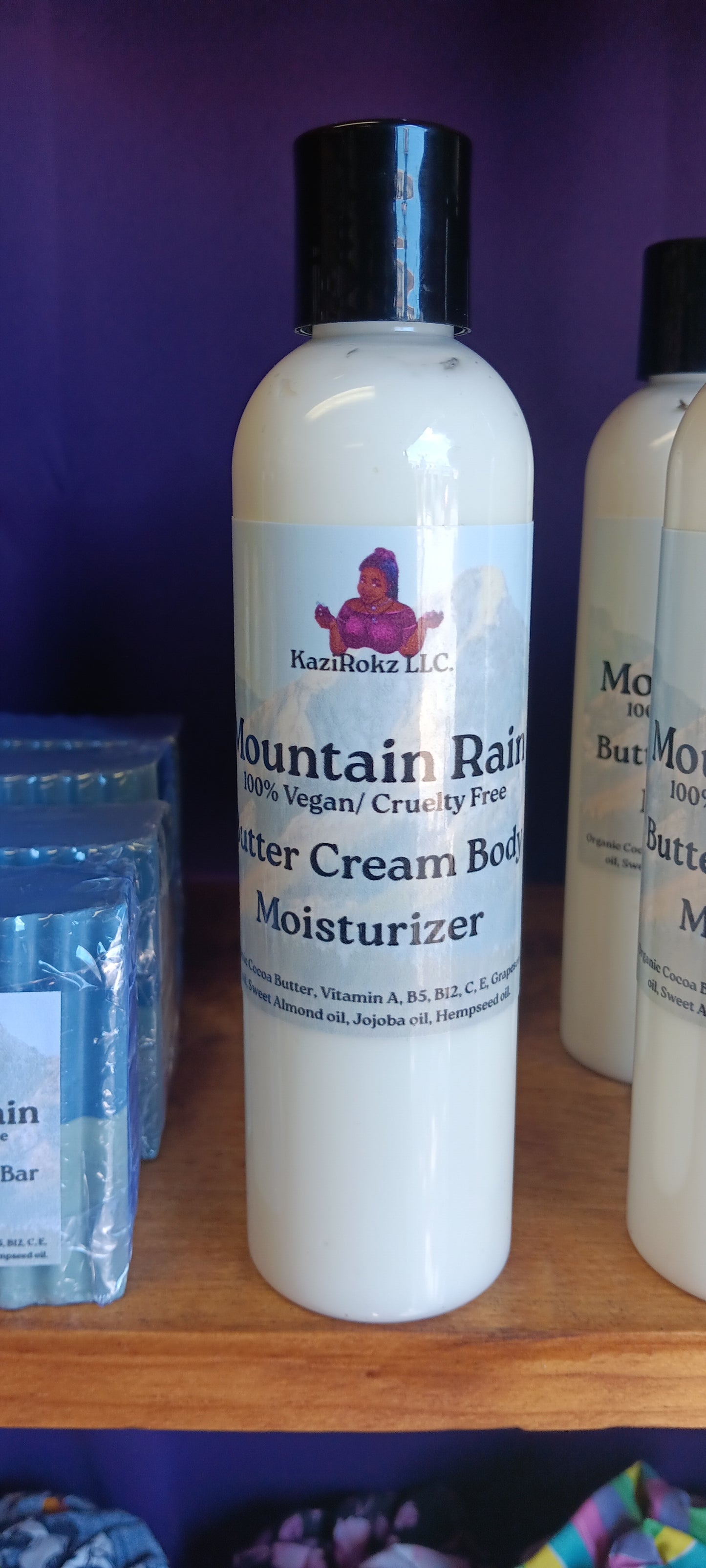 Mountain Rain Butter Cream Body moisturizer! 100% Vegan/ Cruelty Free 🌱 🐷. Fall!
