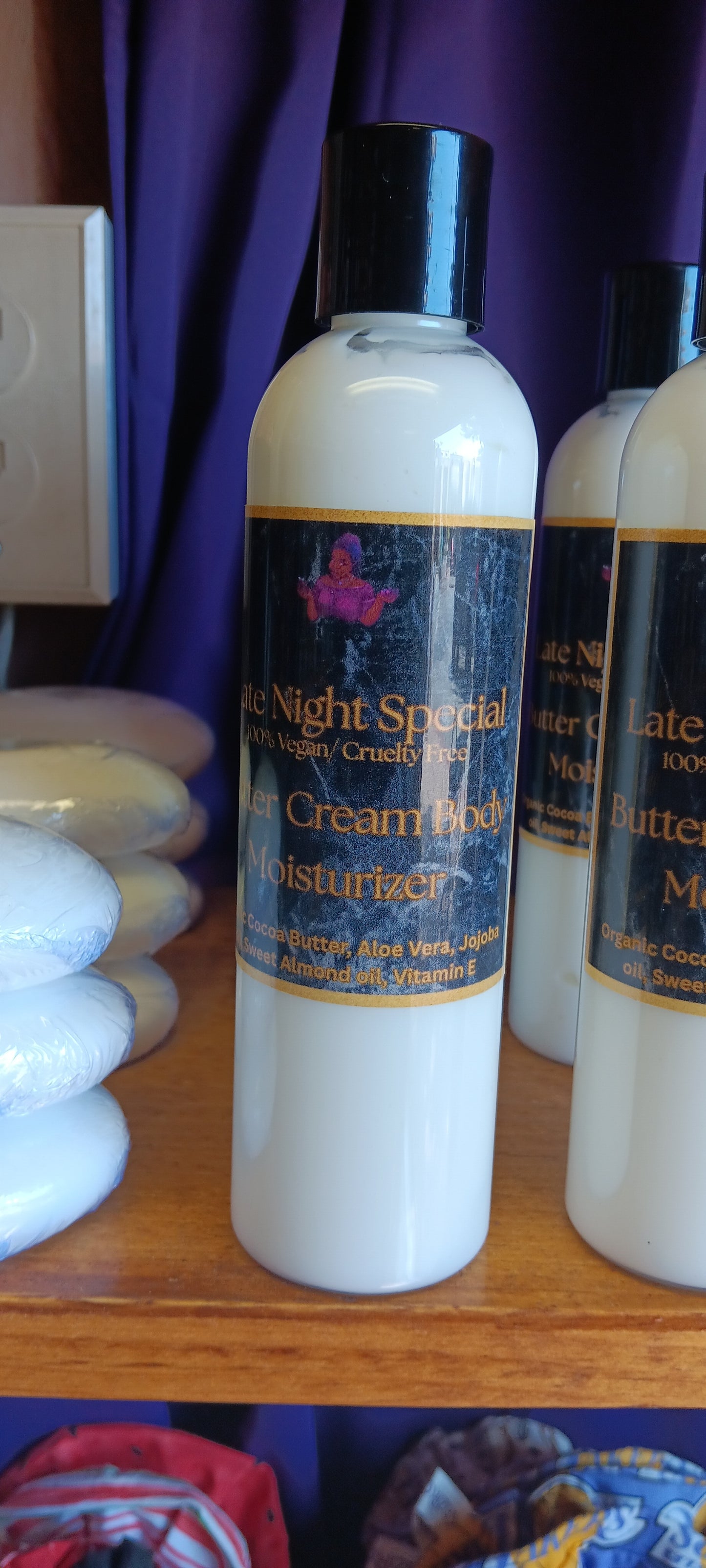 Late Night Special! Advanced Butter Cream Body moisturizer. 100% Vegan/ Cruelty Free 🌱🐷Fall!
