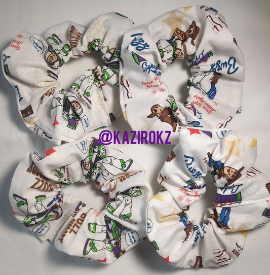 TOY STORY (WOODY & BUZ LIGHTYEAR) White Hair Scrunchie